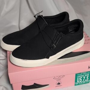 Black Slip-On Sneakers